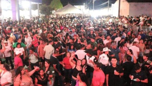 Na semana do aniversário de Tocantínia, prefeitura promoveu quatro shows na Praça Eurides Maciel, fechando a programação festiva com chave de ouro
